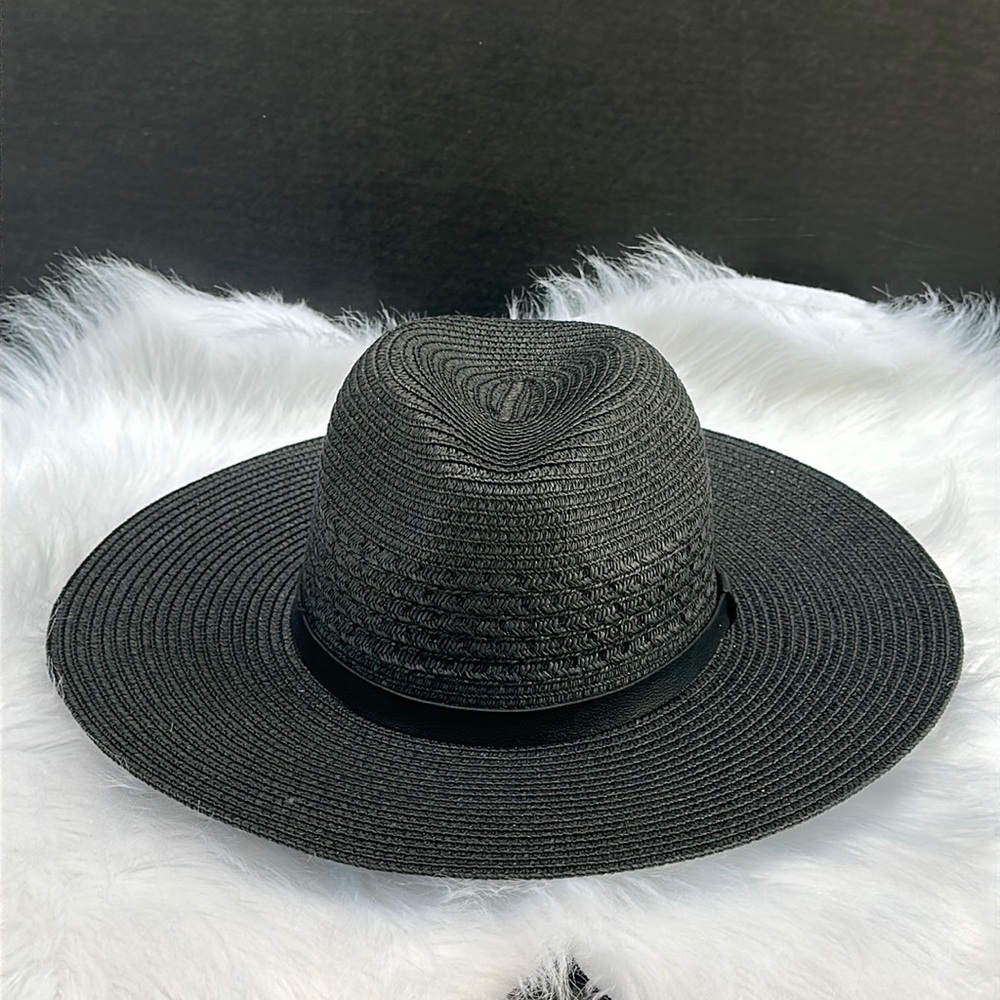 New Guess Women's Black Hat